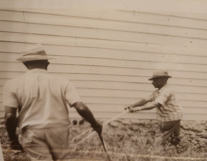Freeman Farmers working the land